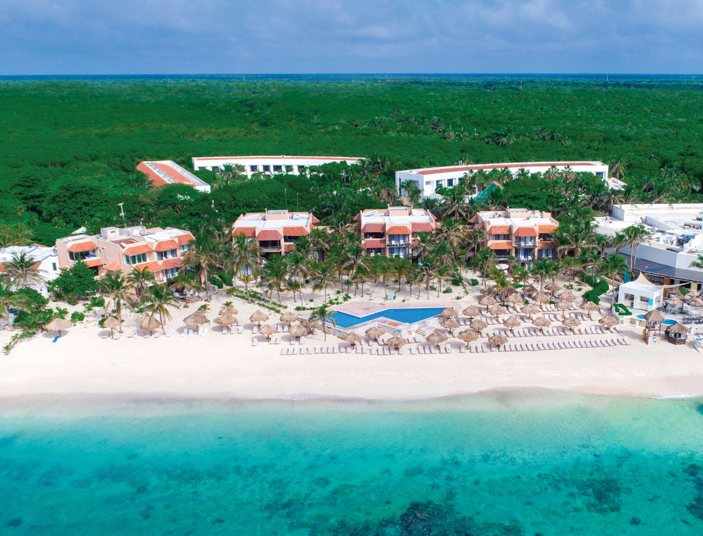 Sunscape Akumal Beach Resort & Spa